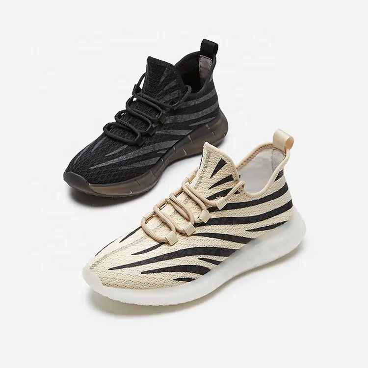 China Fashion Light Weight Anti-slip Walking Zapatos Sneakers Knit Casual Shoes for Men Women